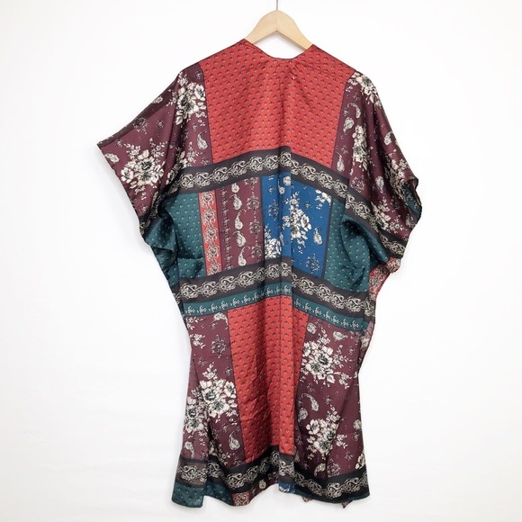 Free People New Mon Cherry boho satin patchwork kimono - Picture 3 of 12